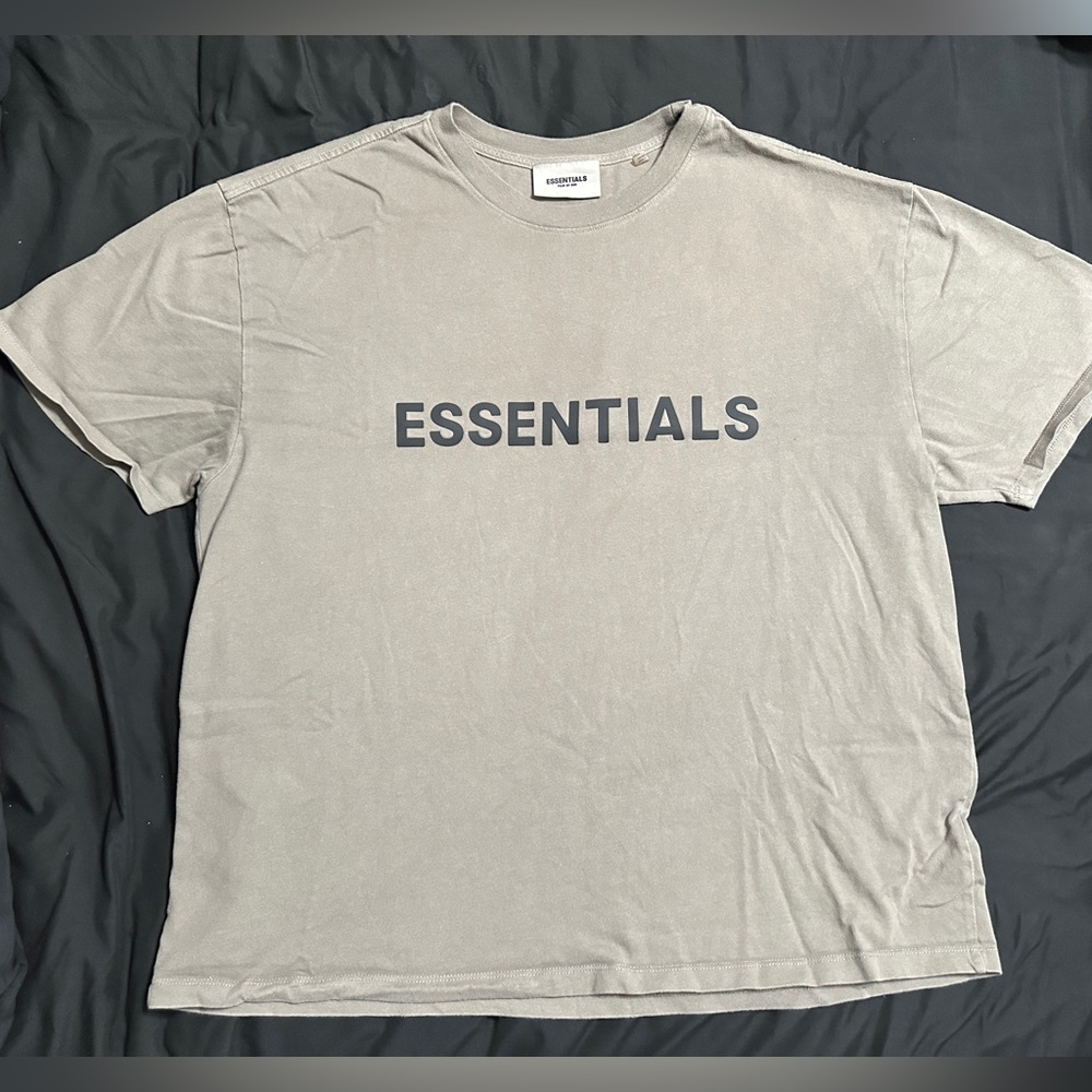 FOG Essentials Tee